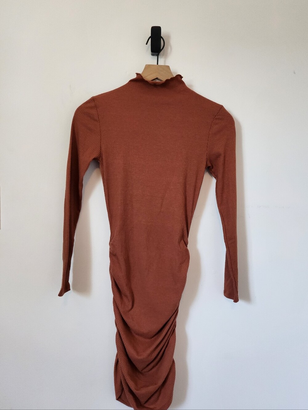 Velvet Torch Ribbed Long-Sleeve Mock Neck Dress in Rust